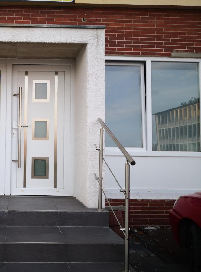 Warburg, Fewo "Sweet Home" 2,5 Zi- Eg-Separater Eingang - Parkplatz - Terasse- Komfortabel,Renoviert Extérieur photo