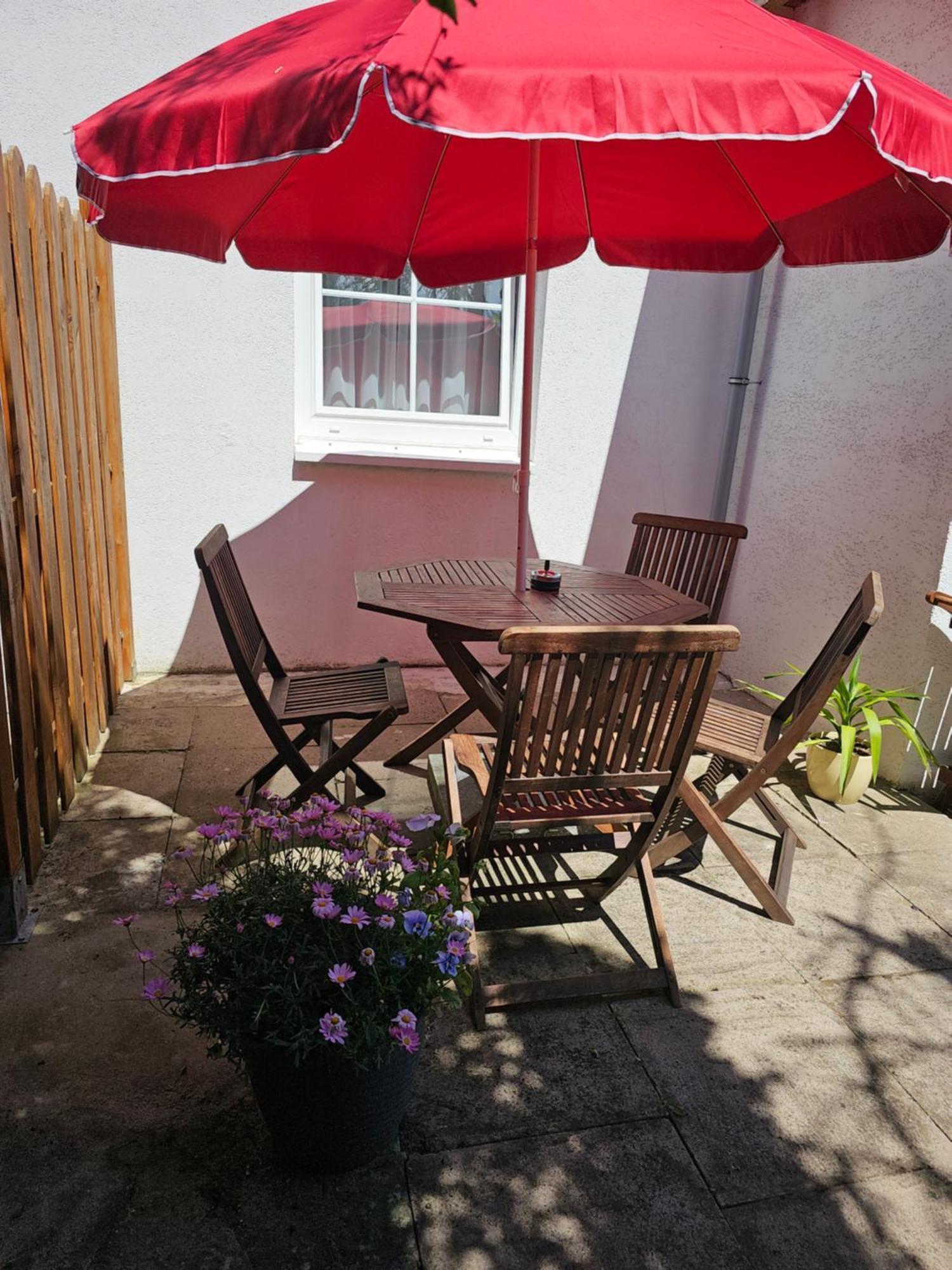 Warburg, Fewo "Sweet Home" 2,5 Zi- Eg-Separater Eingang - Parkplatz - Terasse- Komfortabel,Renoviert Extérieur photo